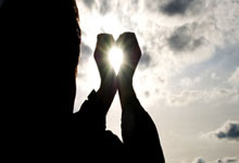 深沪股票行情:股票选股app工具十大排名-CPO造富盛宴：8家公司股价翻倍 有实控人身家暴增330亿 批量生产千万富翁